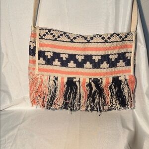 LOVE-STITCH Boho Chic Woven Fringe Bag